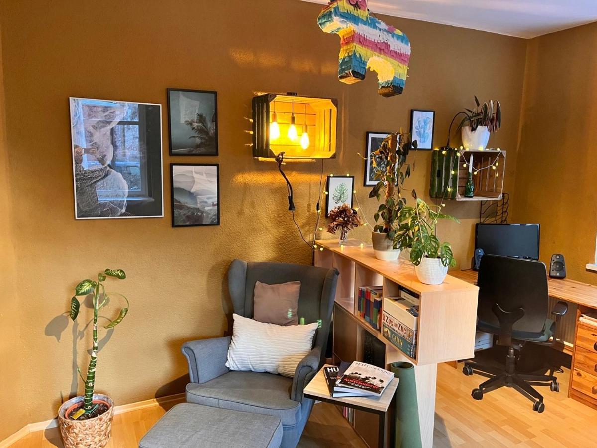 Gemutliche Oase - Tv, Beamer, Kuche Fur 4 Personen Apartment Dresda Exterior foto