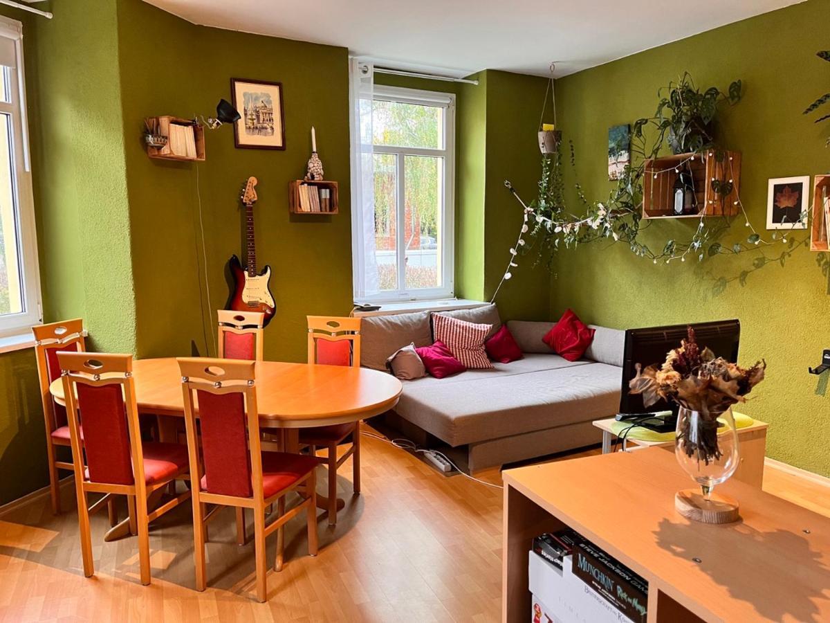 Gemutliche Oase - Tv, Beamer, Kuche Fur 4 Personen Apartment Dresda Exterior foto